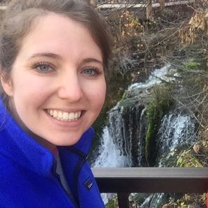 Meet your Posher, Alissa